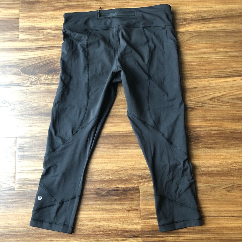 Lululemon Crops With pockets